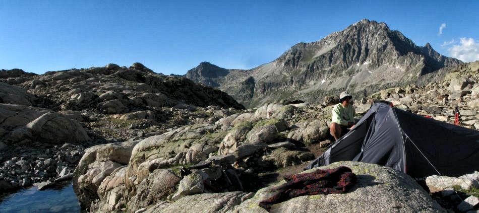 bivouac au bord du lac Tourrat